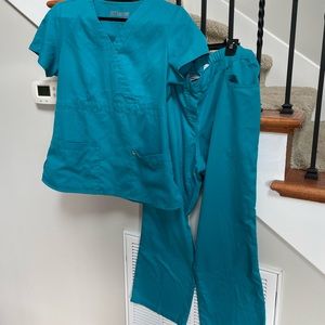 Grey’s Anatomy Teal Scrub Set Size Medium